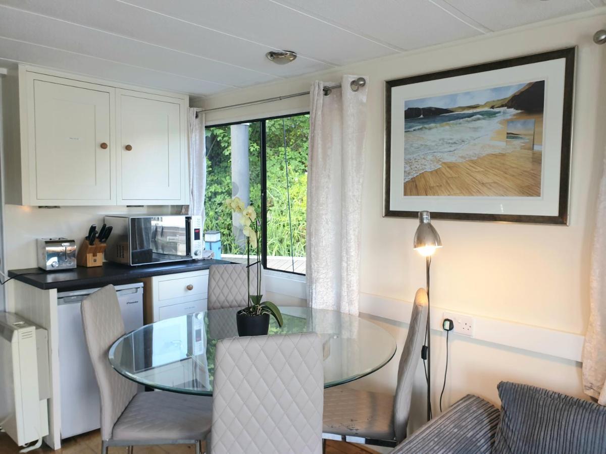 Bluebird House-Boat East Molesey Exterior foto